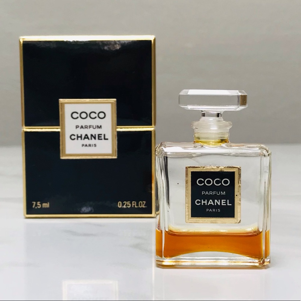 Glass perfume bottle